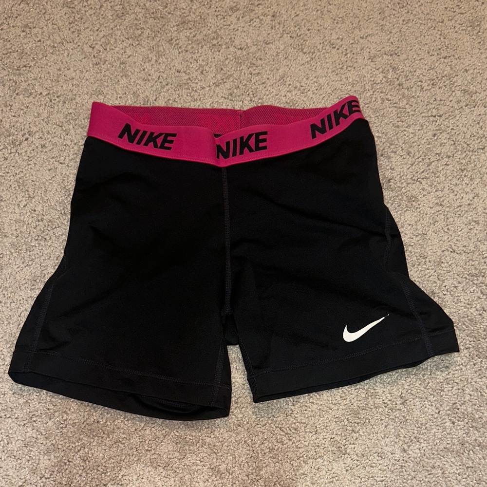 Nike Women's Athletic Shorts in Black and Pink